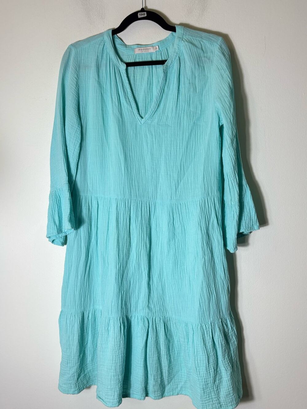 Woman's Bundle of 3 Brand Name Very Nice Dresses Sz XS